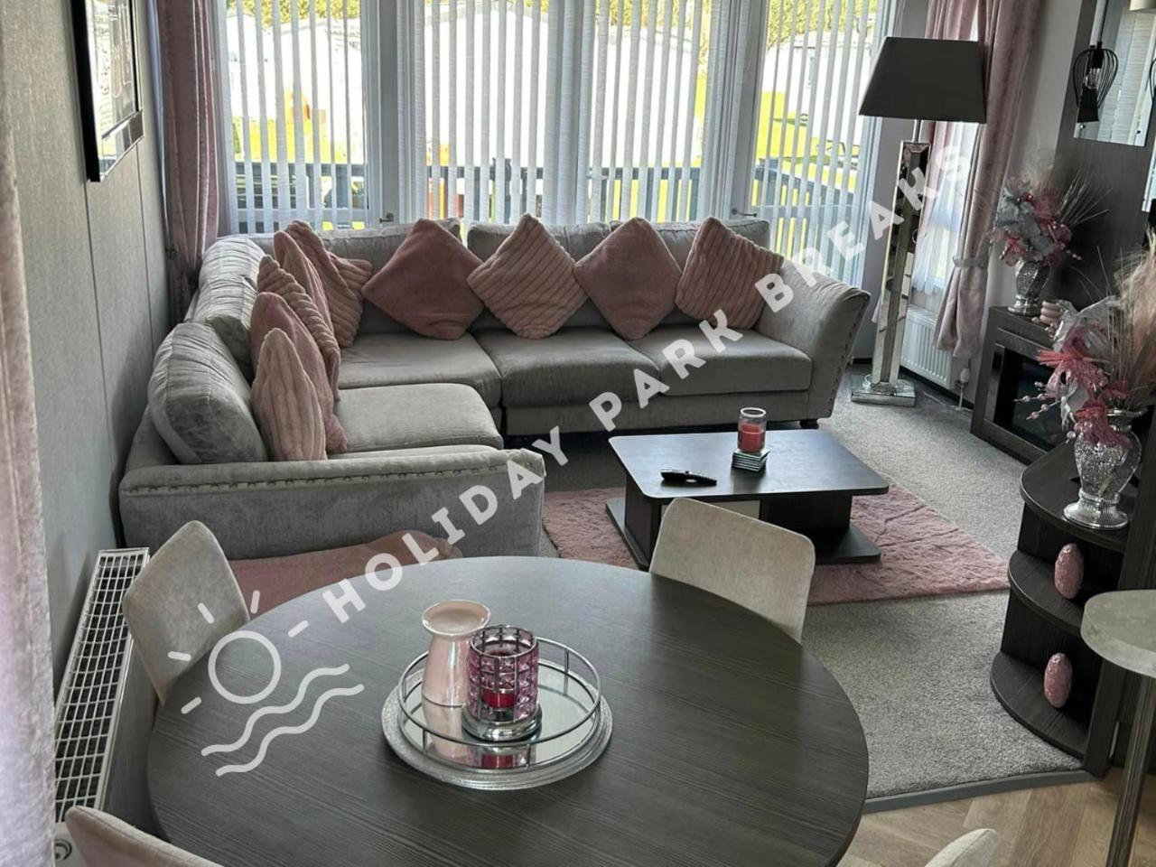 Luxury 2 Bedroom At Seal Bay Resort Selsey Kültér fotó